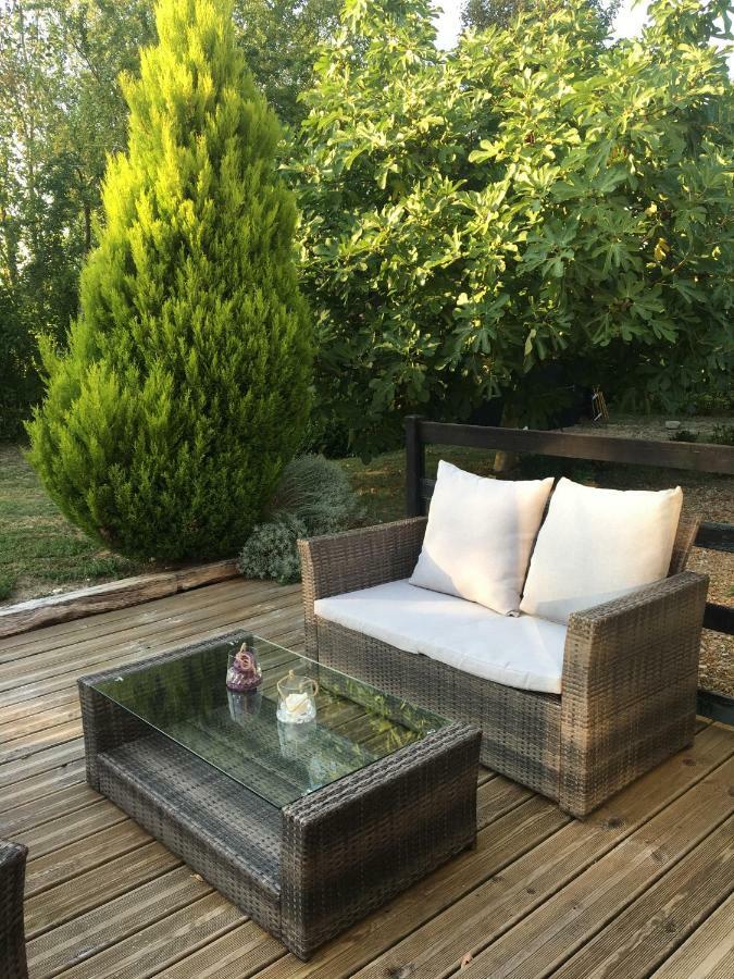 La Chaumeauniere Bed and Breakfast Aigrefeuille-dʼAunis Esterno foto